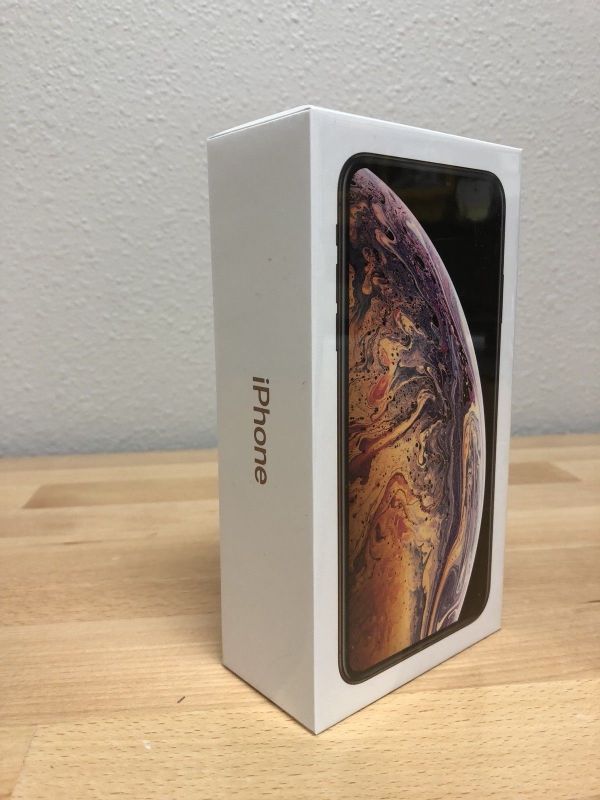 FOR SALE :Brand New Unlocked Apple iPhone 14 Pro Max 256GB $600