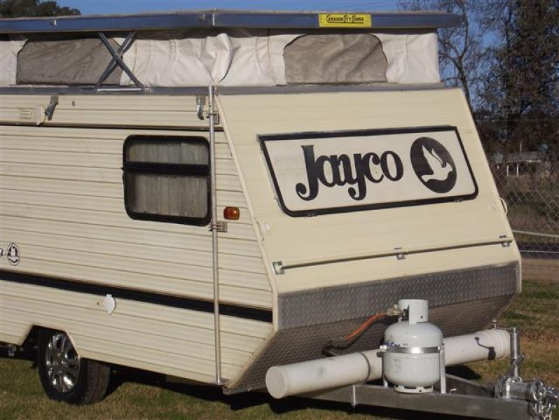 Jayco 11' x 6'6'' pop top, Model Sprite  Front double bed, 3 x way fridge 