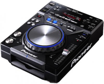 SELLING: 2x Limited Edition CDJ-400-K turntables  1 Limited Edition DJM-400-K 2-channel mixer