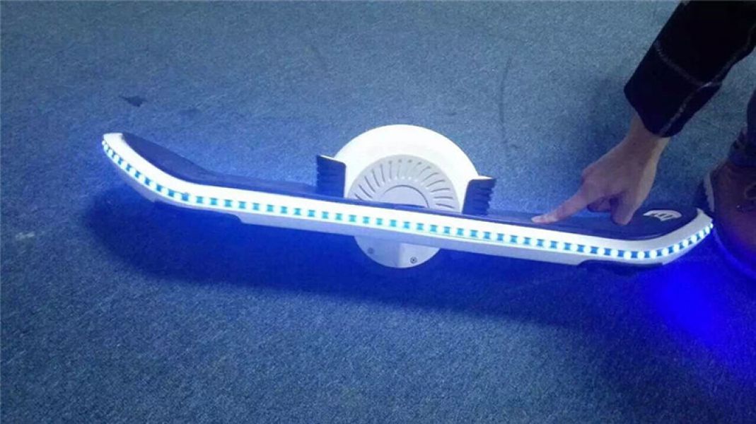 Koowheel Hot ‪Hoverboard‬ ‪skateboard led light with blue music